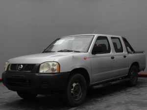 NISSAN FRONTIER 2013