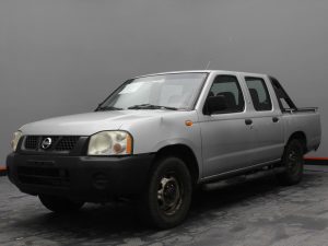 NISSAN FRONTIER 2013