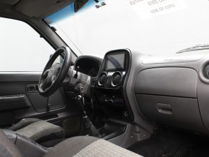NISSAN FRONTIER 2013