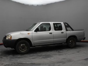 NISSAN FRONTIER 2013