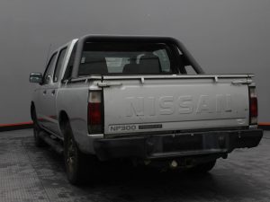 NISSAN FRONTIER 2013