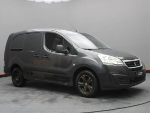 PEUGEOT PARTNER FG 2016