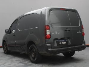 PEUGEOT PARTNER FG 2016