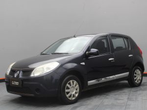 RENAULT SANDERO 2011