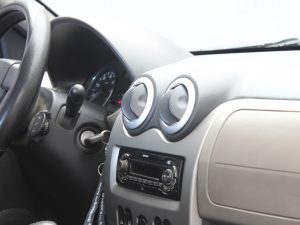 RENAULT SANDERO 2011