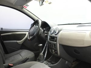 RENAULT SANDERO 2011