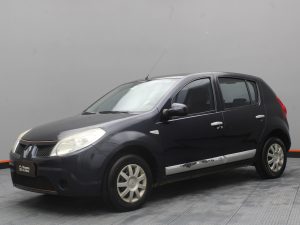 RENAULT SANDERO 2011