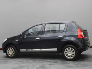 RENAULT SANDERO 2011
