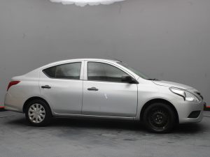 NISSAN VERSA AT 2023