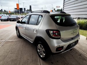 RENAULT STEPWAY PRIVILEGE 2016