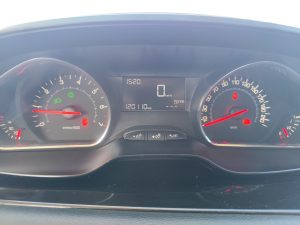 PEUGEOT 208 ACTIVE 2014