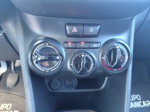 PEUGEOT 208 ACTIVE 2014