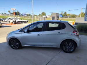 PEUGEOT 208 ACTIVE 2014