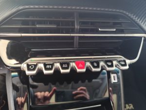 PEUGEOT 208 ALLURE 2022