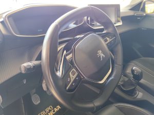 PEUGEOT 208 ALLURE 2022