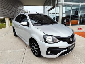 TOYOTA ETIOS XLS 2020