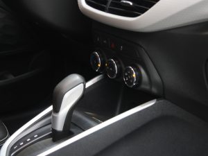 CHEVROLET ONIX PREMIER AT 2023