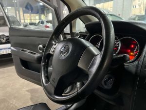 NISSAN TIIDA EXTRA FULL 1.8 AT 2013