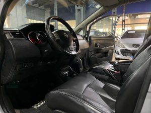 NISSAN TIIDA EXTRA FULL 1.8 AT 2013