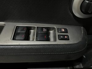 NISSAN TIIDA EXTRA FULL 1.8 AT 2013
