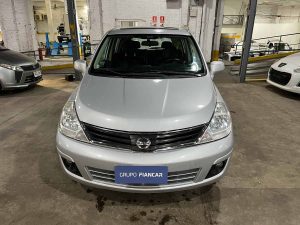 NISSAN TIIDA EXTRA FULL 1.8 AT 2013