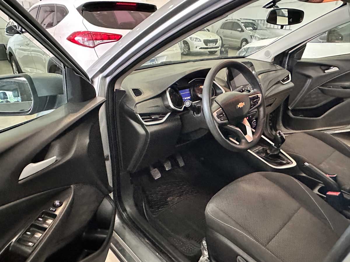 CHEVROLET ONIX HB 1.0 LT MT 2024
