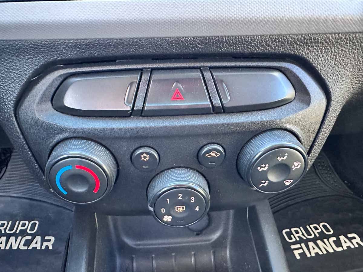 CHEVROLET PRISMA JOY LT 1.0 FULL 2017