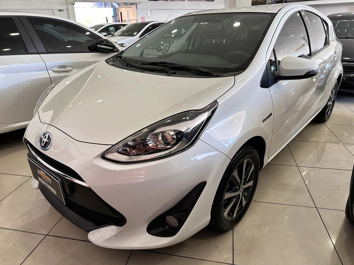 TOYOTA PRIUS C HIBRIDO 1.5 AT EXTRA FULL 2019