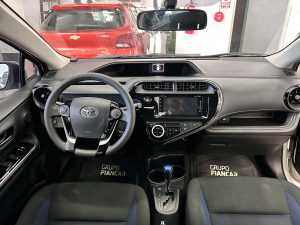 TOYOTA PRIUS C HIBRIDO 1.5 AT EXTRA FULL 2019