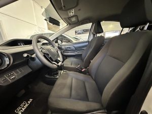 TOYOTA PRIUS C HIBRIDO 1.5 AT EXTRA FULL 2019