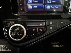 TOYOTA PRIUS C HIBRIDO 1.5 AT EXTRA FULL 2019