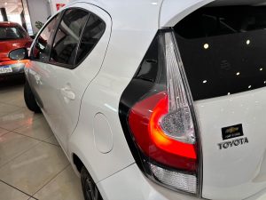 TOYOTA PRIUS C HIBRIDO 1.5 AT EXTRA FULL 2019