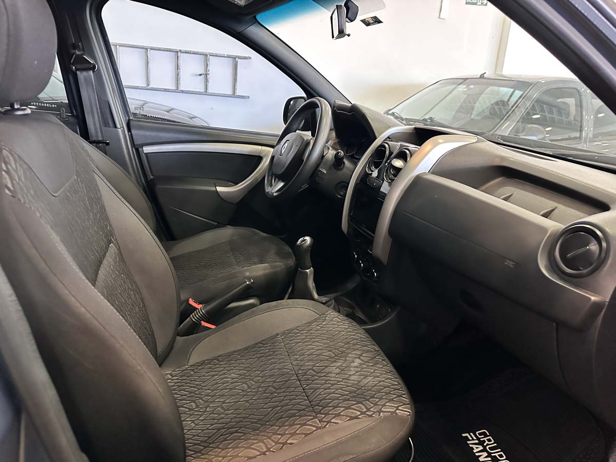 RENAULT OROCH EXPRESSION 1.6 DC 2016