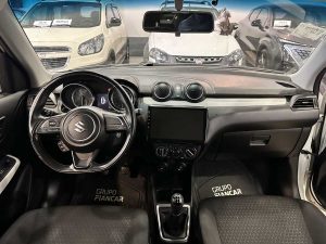 SUZUKI SWIFT GL HYBRID 1.2 EXTRA FULL 2023