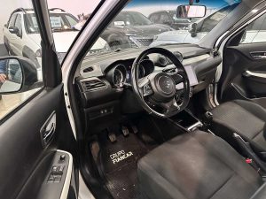 SUZUKI SWIFT GL HYBRID 1.2 EXTRA FULL 2023