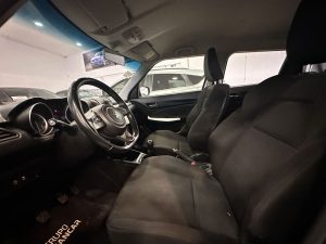 SUZUKI SWIFT GL HYBRID 1.2 EXTRA FULL 2023