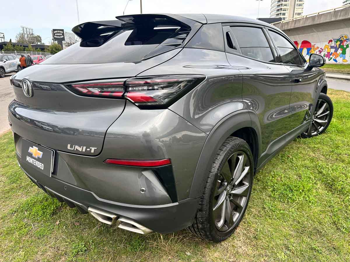 CHANGAN UNI-T AT 1.5 TURBO EXTRA FULL 2023