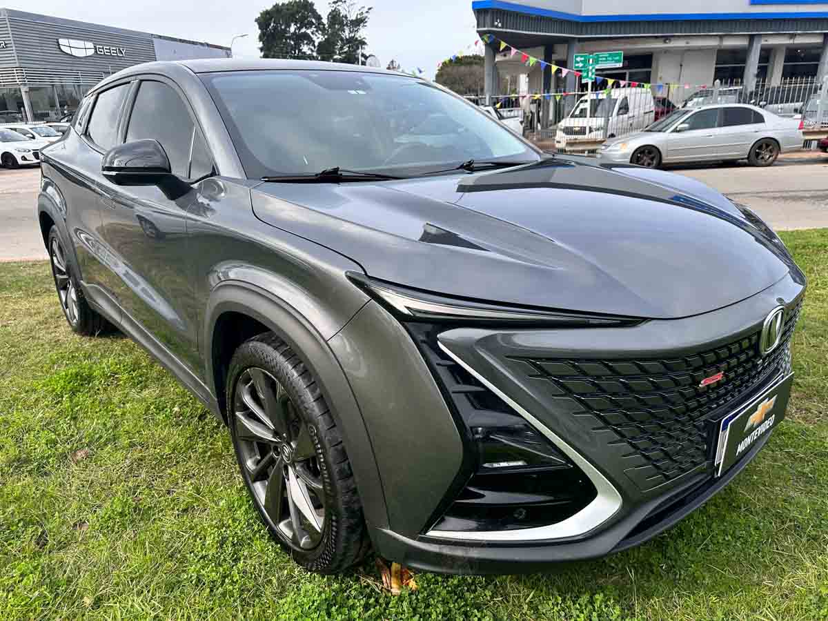 CHANGAN UNI-T AT 1.5 TURBO EXTRA FULL 2023