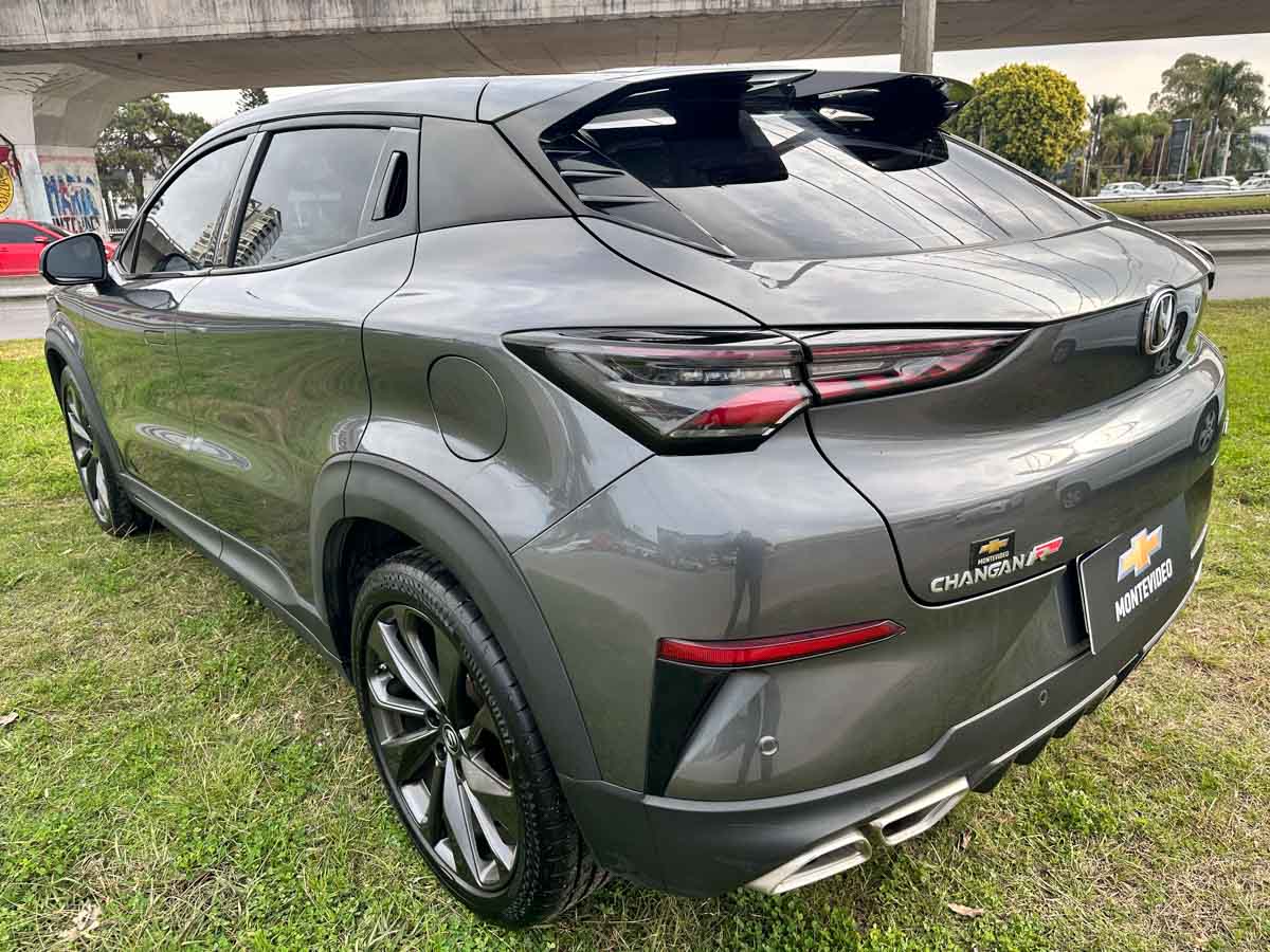 CHANGAN UNI-T AT 1.5 TURBO EXTRA FULL 2023