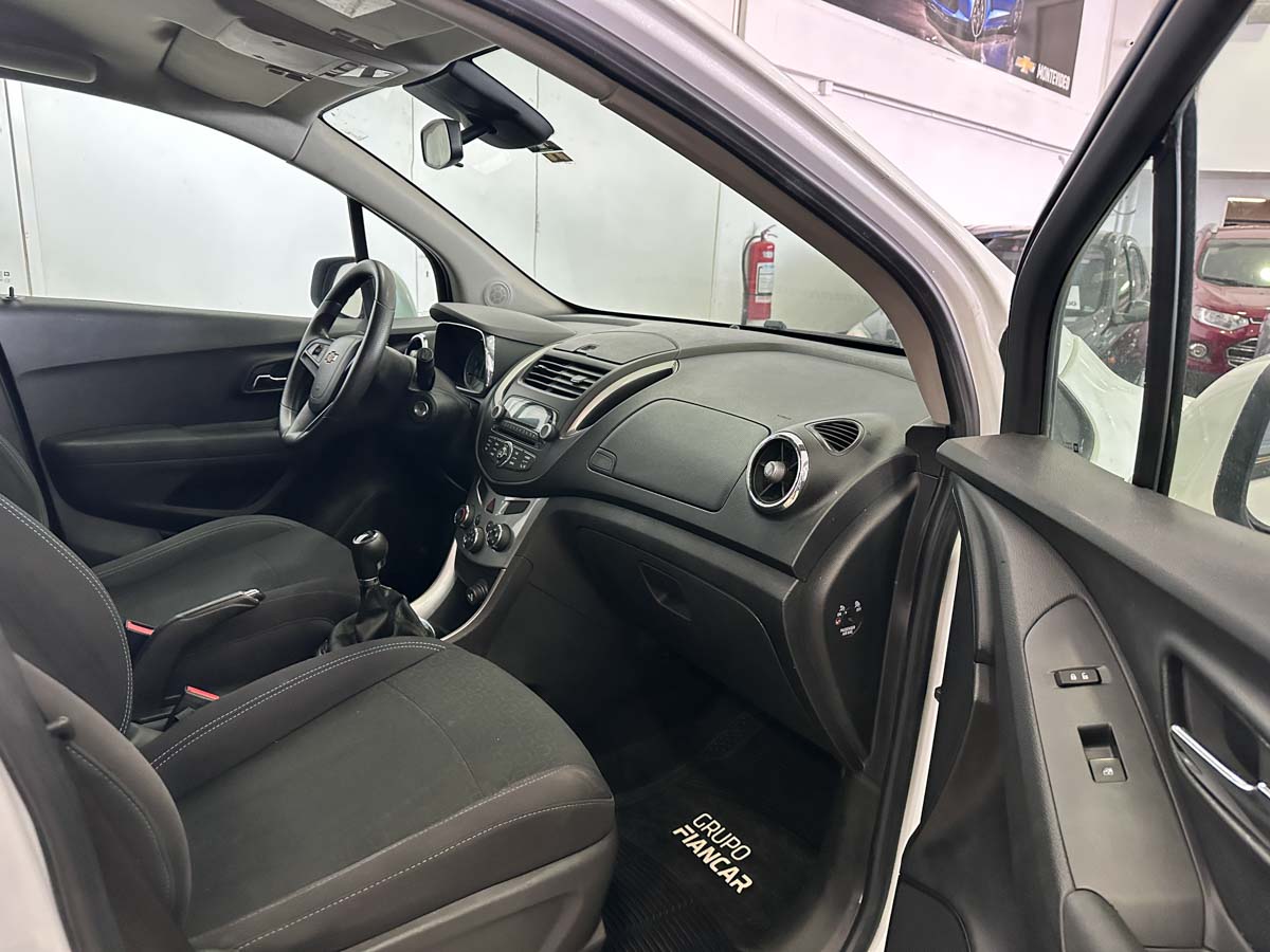 CHEVROLET TRACKER LT 1.8 EXTRA FULL 2014
