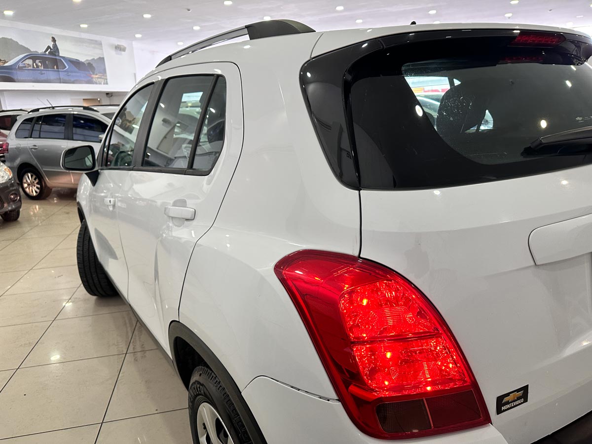 CHEVROLET TRACKER LT 1.8 EXTRA FULL 2014