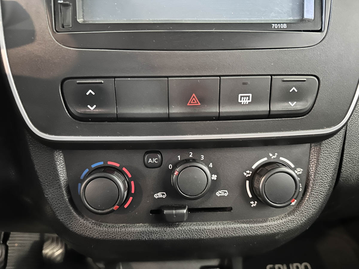 RENAULT KWID LIFE 1.0 MT FULL 2018