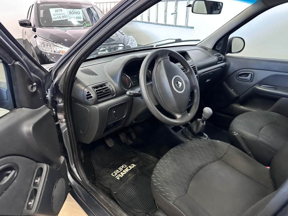RENAULT CLIO PLUS 1.2 FULL 5PTS 2017