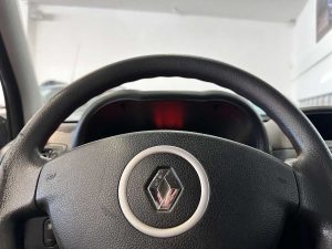 RENAULT CLIO PLUS 1.2 FULL 5PTS 2017