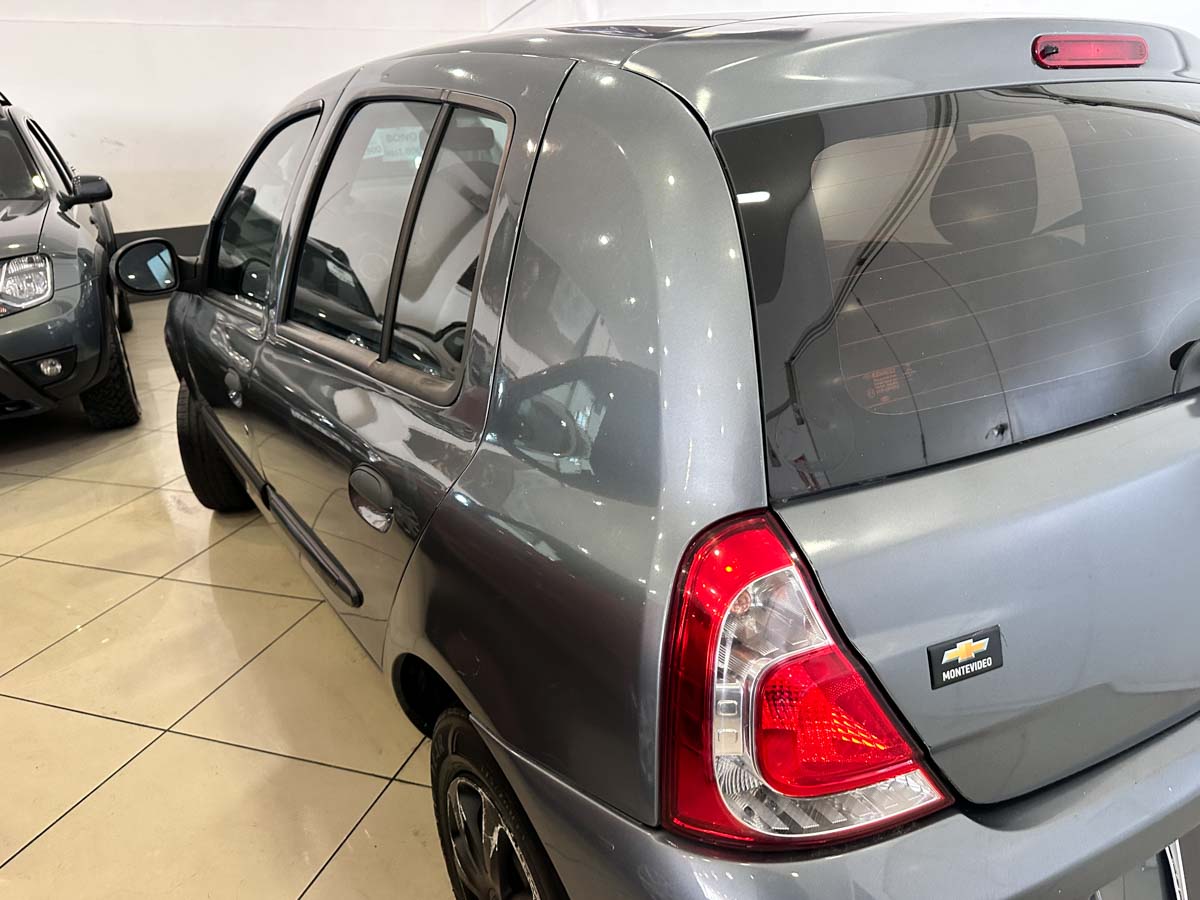 RENAULT CLIO PLUS 1.2 FULL 5PTS 2017