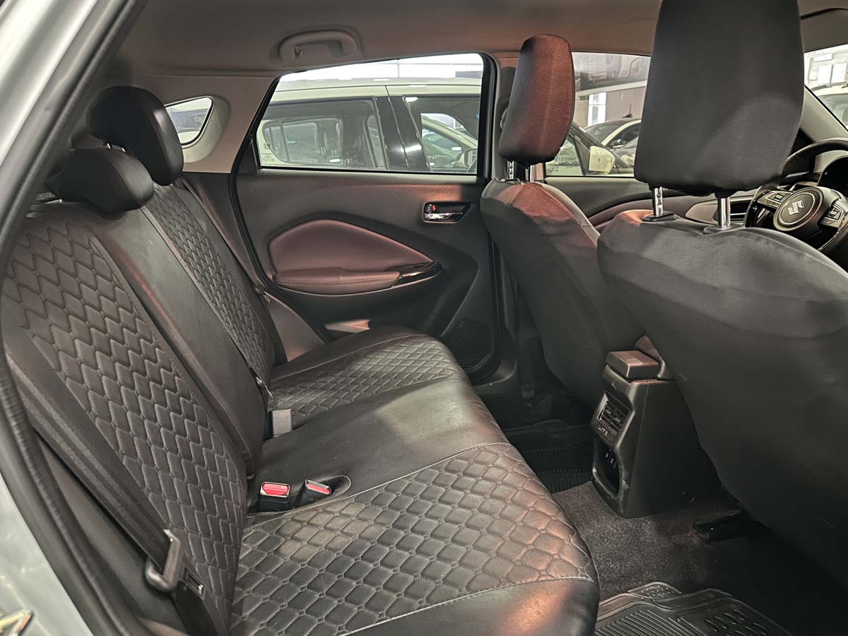 SUZUKI FRONX GLX AT HYBRID EXTRA FULL 2025