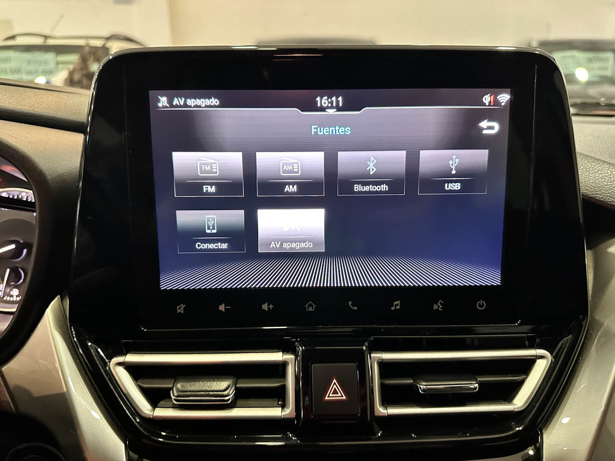 SUZUKI FRONX GLX AT HYBRID EXTRA FULL 2025