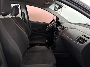 VOLKSWAGEN NUEVA SURAN 1.6 FULL 2013
