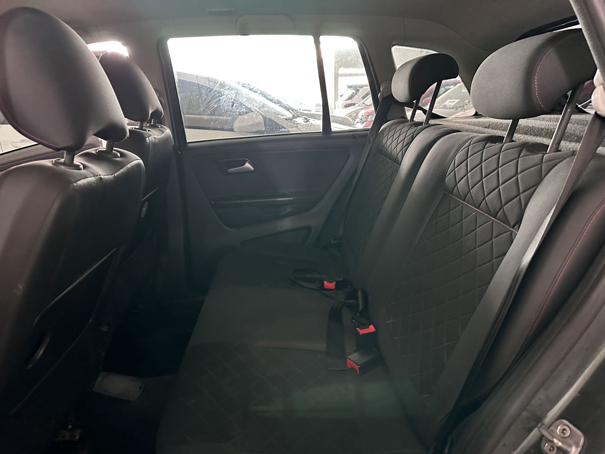 VOLKSWAGEN NUEVA SURAN 1.6 FULL 2013