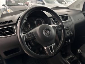 VOLKSWAGEN NUEVA SURAN 1.6 FULL 2013